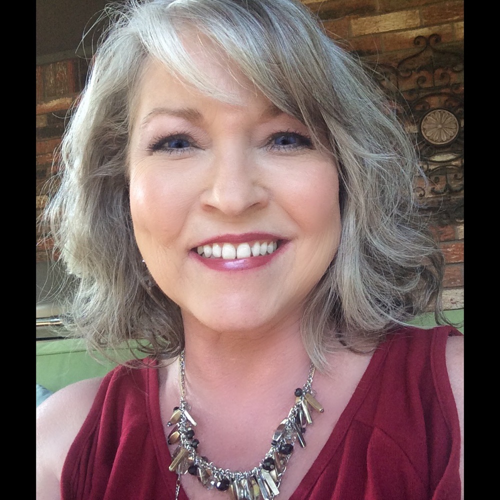 Meet your Posher, Cheryl
