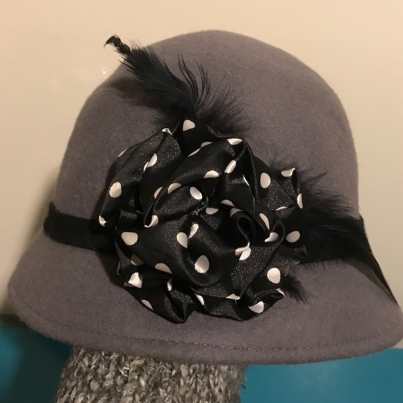 Wool Hat - Picture 2 of 4