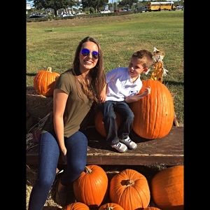 Meet your Posher, Amanda