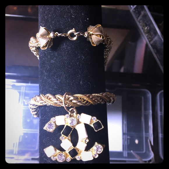 SOLD CHANEL Pendant Necklace