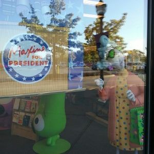 Meet your Posher, Donna