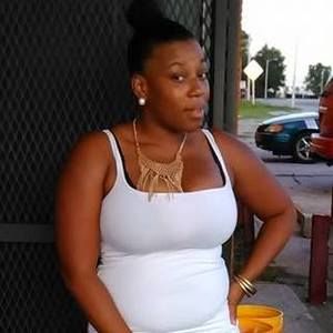 Meet your Posher, Yolanda