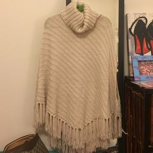 Forever 21 turtle neck knot poncho size medium