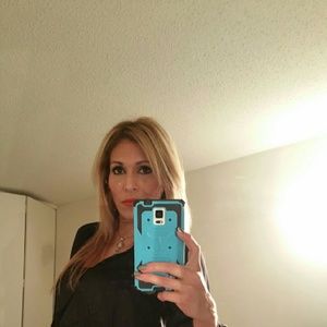 Meet your Posher, Dalila