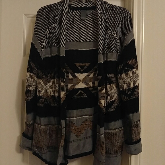 Francescas size large Aztec print open sweater