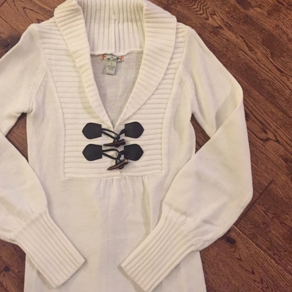 💥 Host Pick💥 Off-White Sweater Dress - Picture 2 of 3