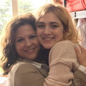 Meet your Posher, Lori