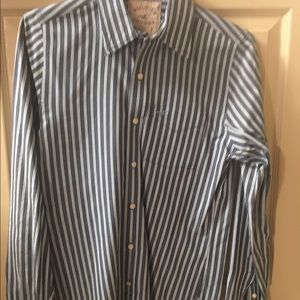 Men's Hollister button up