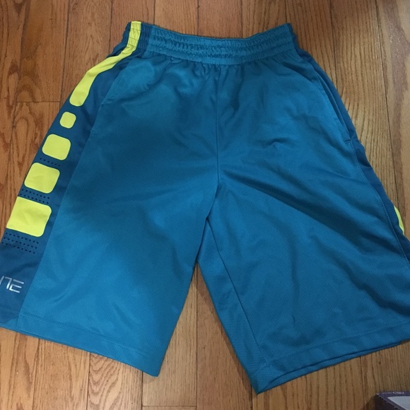 🏀Nike real and yellow elite basketball shorts