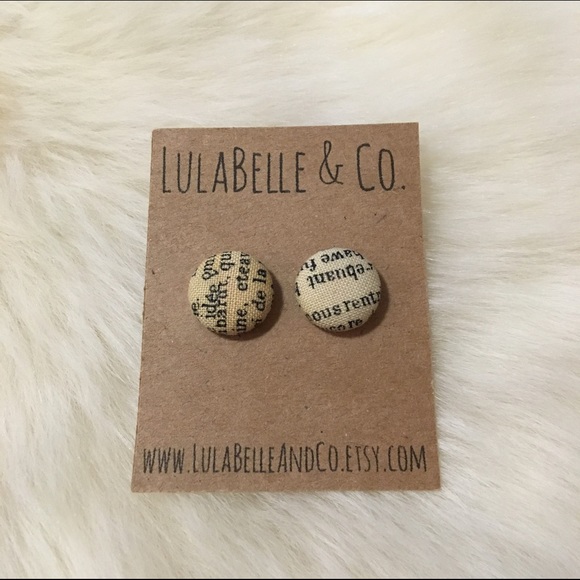 Jewelry - NEW book lovers earrings