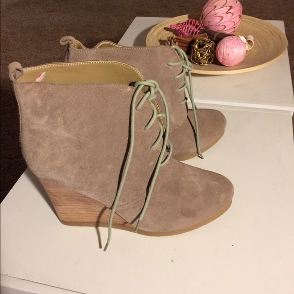 Steve Madden Wedge Booties
