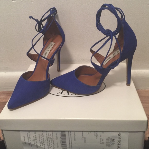 Raela Blue Nubuck - Picture 2 of 4