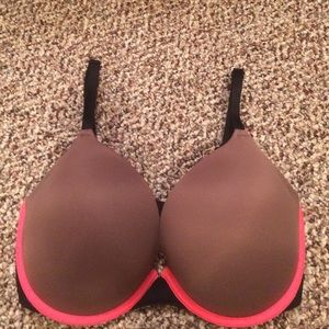 32 DD PINK padded push up bra
