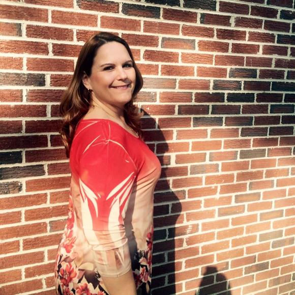 Meet your Posher, Sherry - Picture 1 of 1