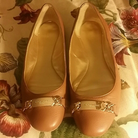 Tan/Camel Color Coach Flats