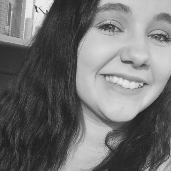 Meet your Posher, Bryanna - Picture 1 of 1