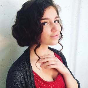 Meet your Posher, Ari