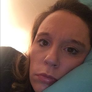 Meet your Posher, Leslie