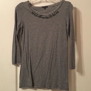 Gap tee