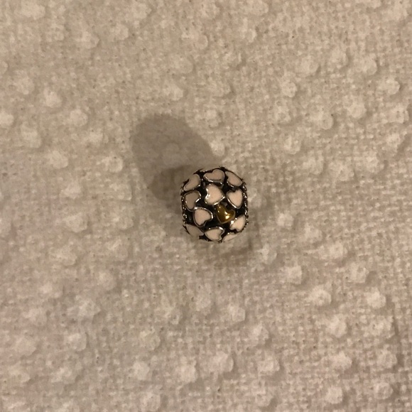 Pandora Abundance of Love, Pink Enamel 791283EN40