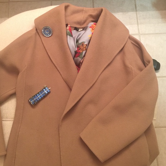 Swing 80 wool 20 poly large collar coat