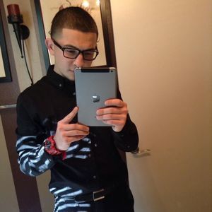 Meet your Posher, Diego