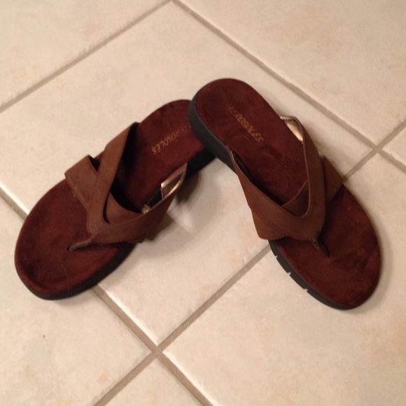 saltwater swim sandals