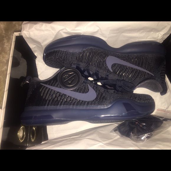 KOBE X FTB deadstock