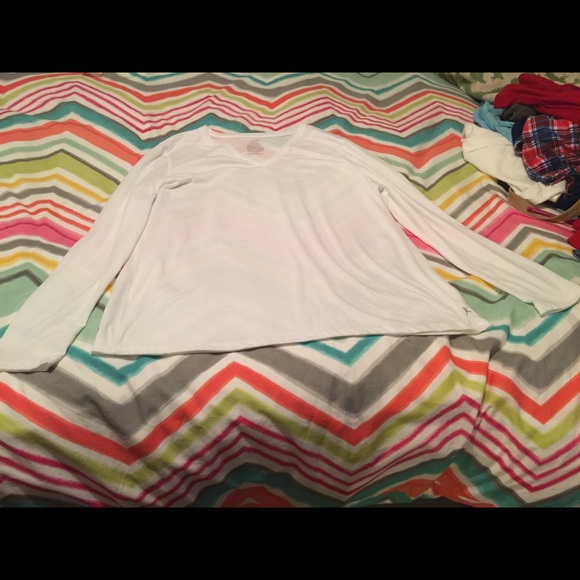 Danskin white long sleeve tshirt PLUS! PRICE DROP - Picture 1 of 2