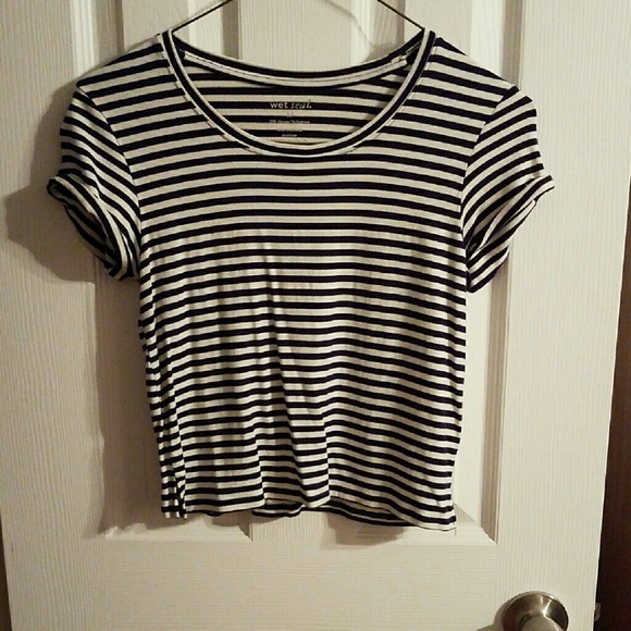 Crop top tee shirt