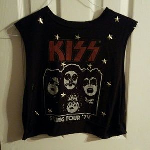 Kiss crop top tank