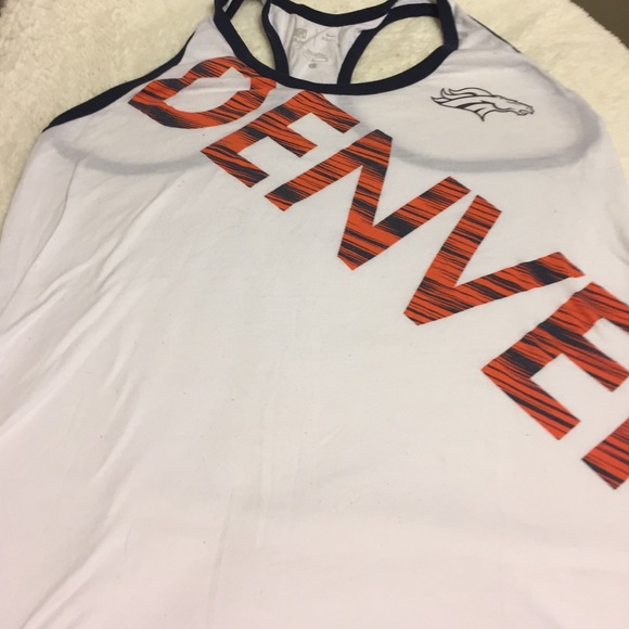 🏈❤️ NIKE Denver Broncos Large tank ❤️