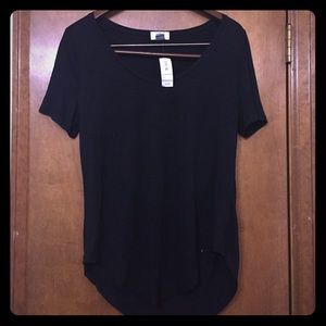 Old navy ultra soft black T. NWT