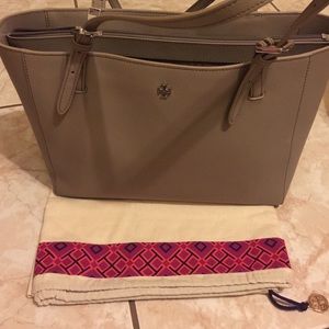 Tory burch handbag