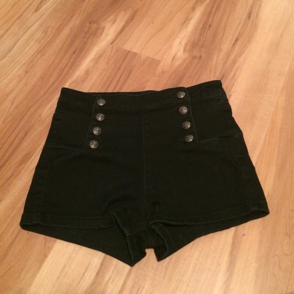 High waisted, black jean shorts