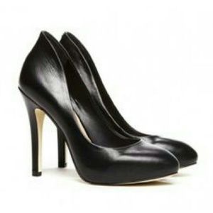 SOLE SOCIETY | CAMERON PUMPS IN BLACK