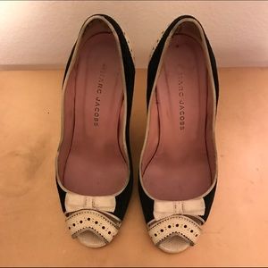 ✨VINTAGE✨Peep Toe heels