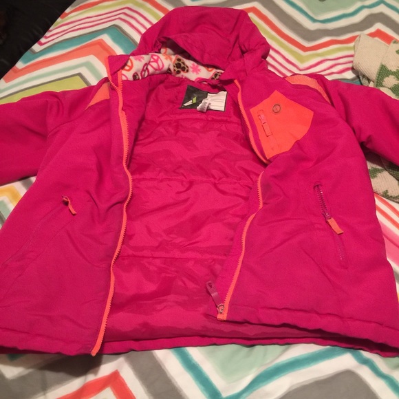 2in1 girls jacket.With removable insert PRICE DROP - Picture 3 of 4