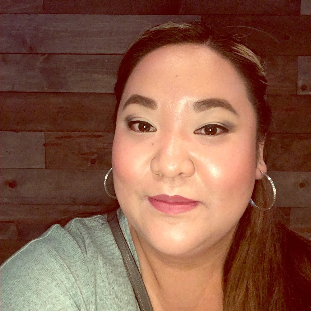 Meet your Posher, Amy