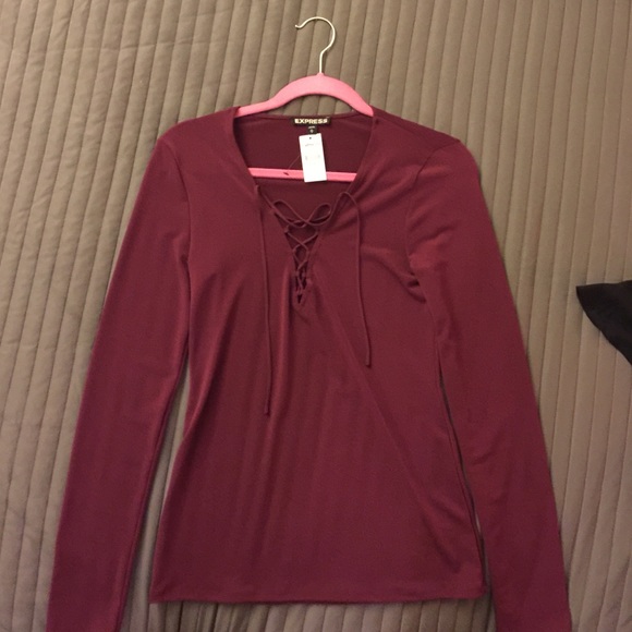 Express lace up top