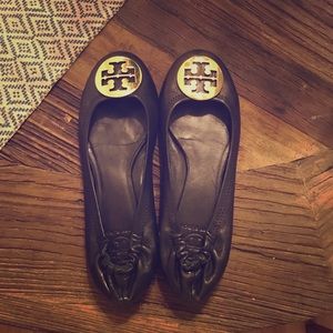 Black leather Tory Burch REVA Flats