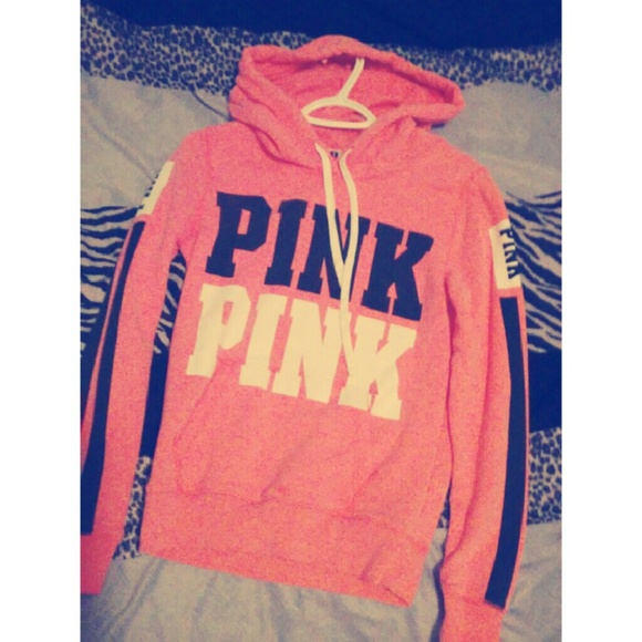 Pink pull over hoodie