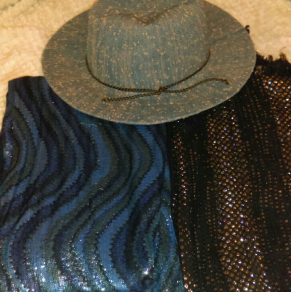 Beautiful hat and scarfs combo