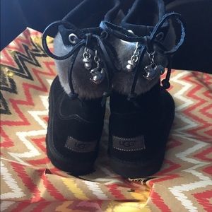 Uggs kids size 2