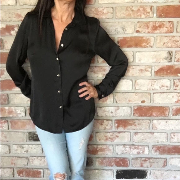 Michael Kors Tops - Michael Kordelos black blouse