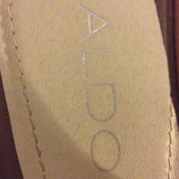 🔴SALE🔴ALDO Brown Vintage Wedge - Picture 4 of 4