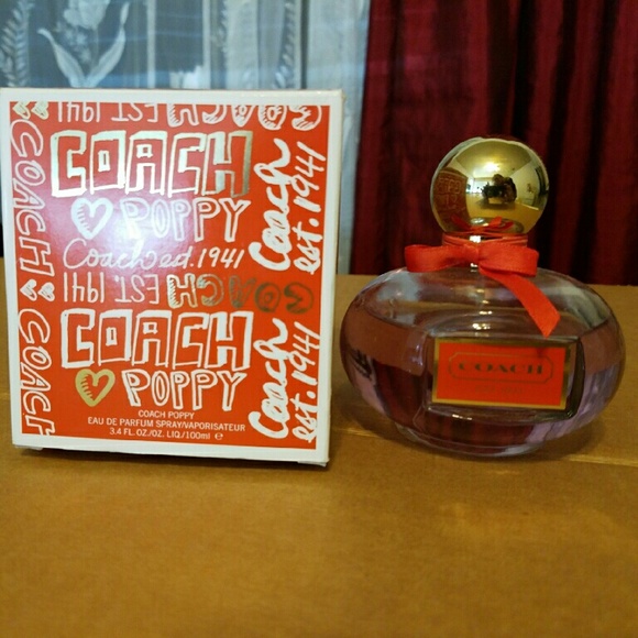 Coach Poppy perfume