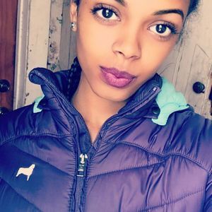 Meet your Posher, Adalgisa