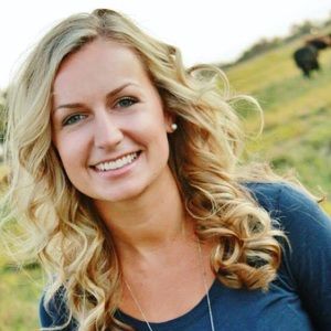 Meet your Posher, Adrienne