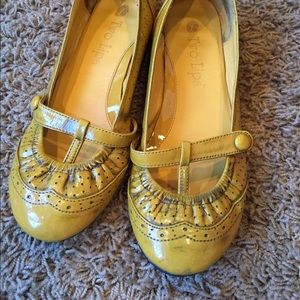 Two Lips Vintage inspired flats